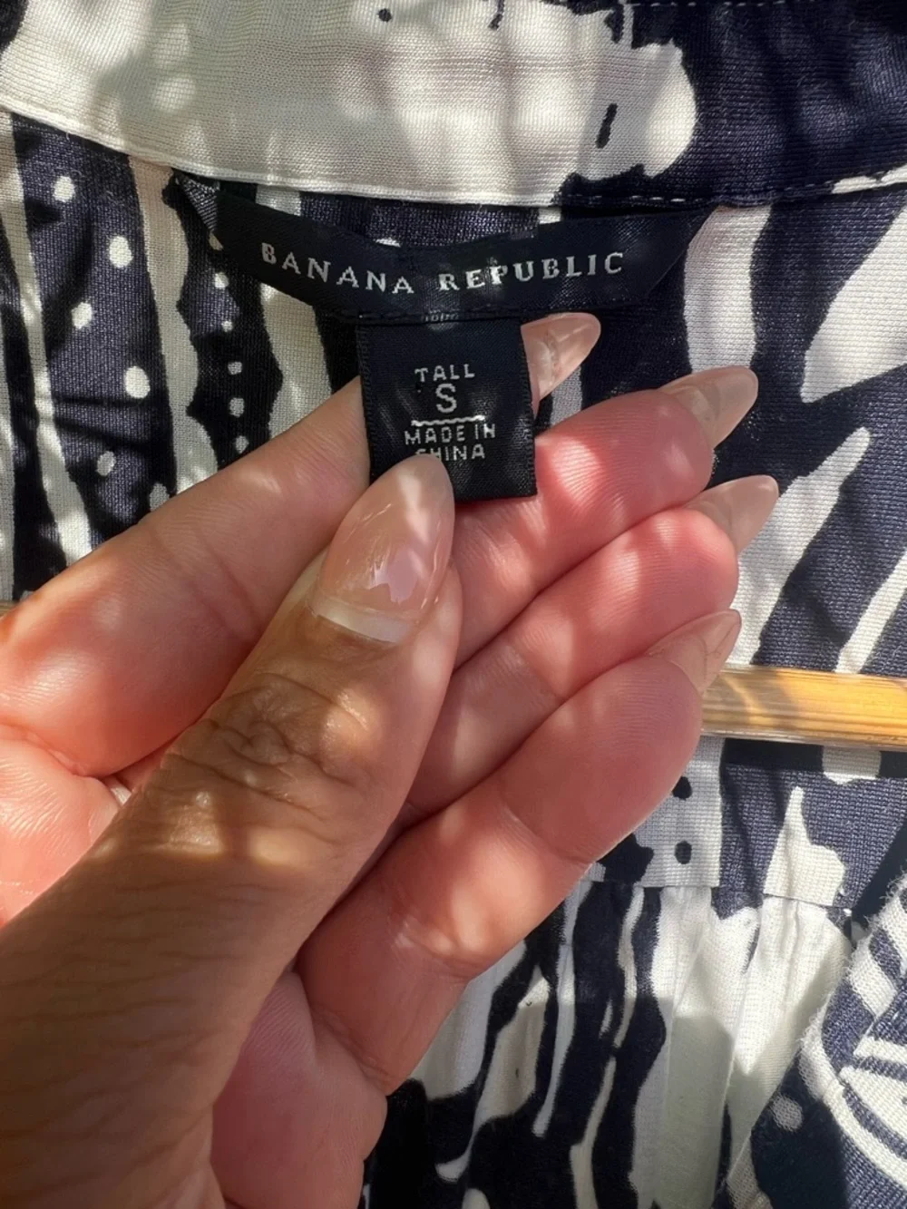 Vintage Banana Republic Navy and White Mini Dress - Picture 3 of 7